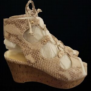 New Marc Fisher Leather Smarty Platform Wedge Sandals